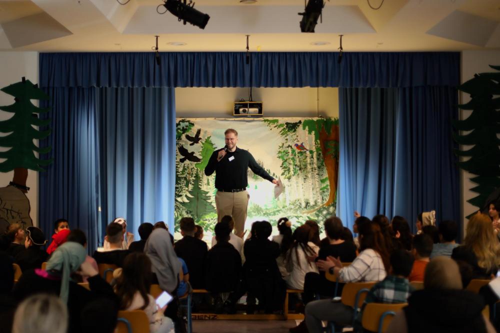 Begrüßung durch Rektor Volker Ross